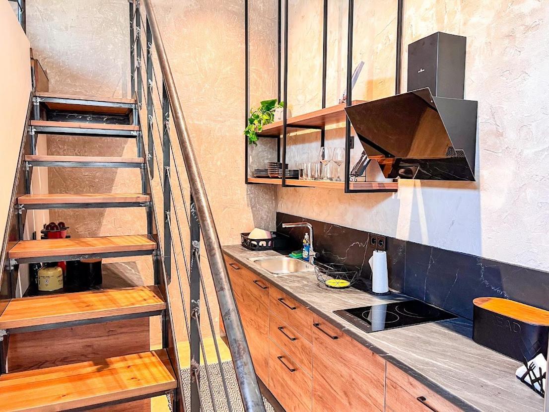 Mini Loft Apartment Kalamata Eksteriør billede