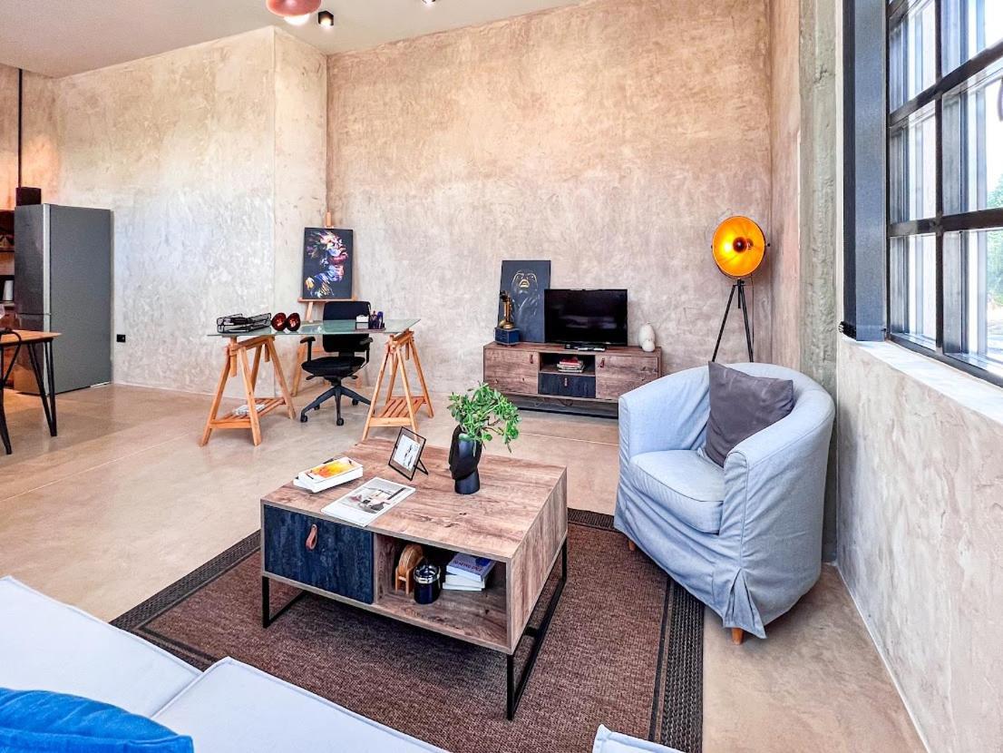 Mini Loft Apartment Kalamata Eksteriør billede